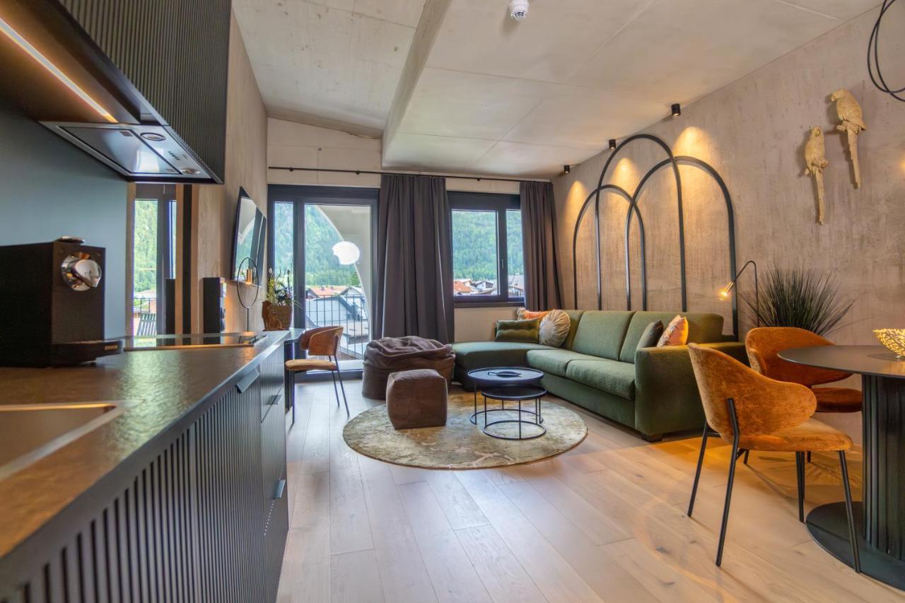 Lifesteil Aparthotel *